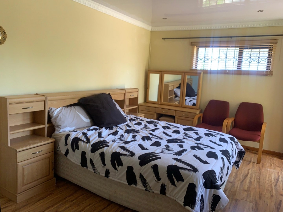 5 Bedroom Property for Sale in Baysville Eastern Cape
